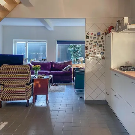 Gorgeous In With Wifi بيت للعطل *